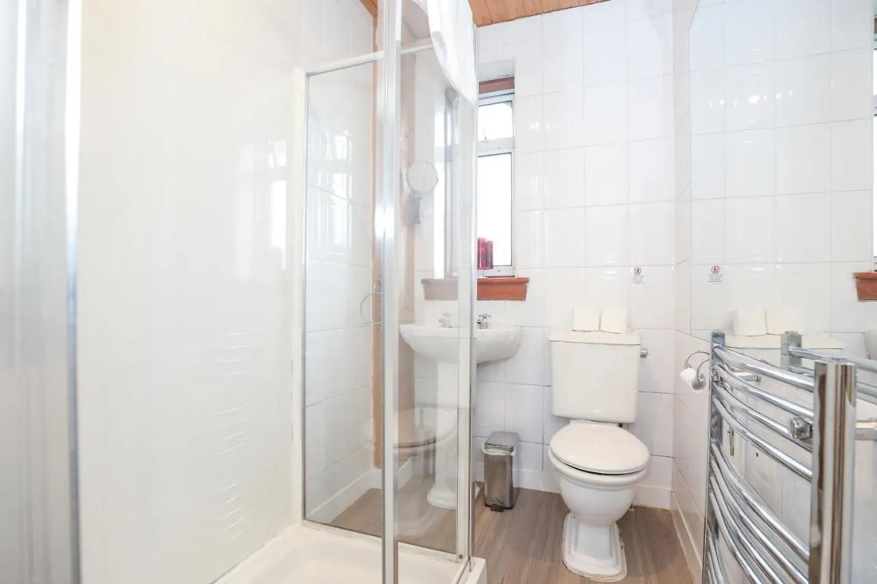 Beautiful 4 Bedroom Cottage - Ideal Location - Free Parking Εδιμβούργο