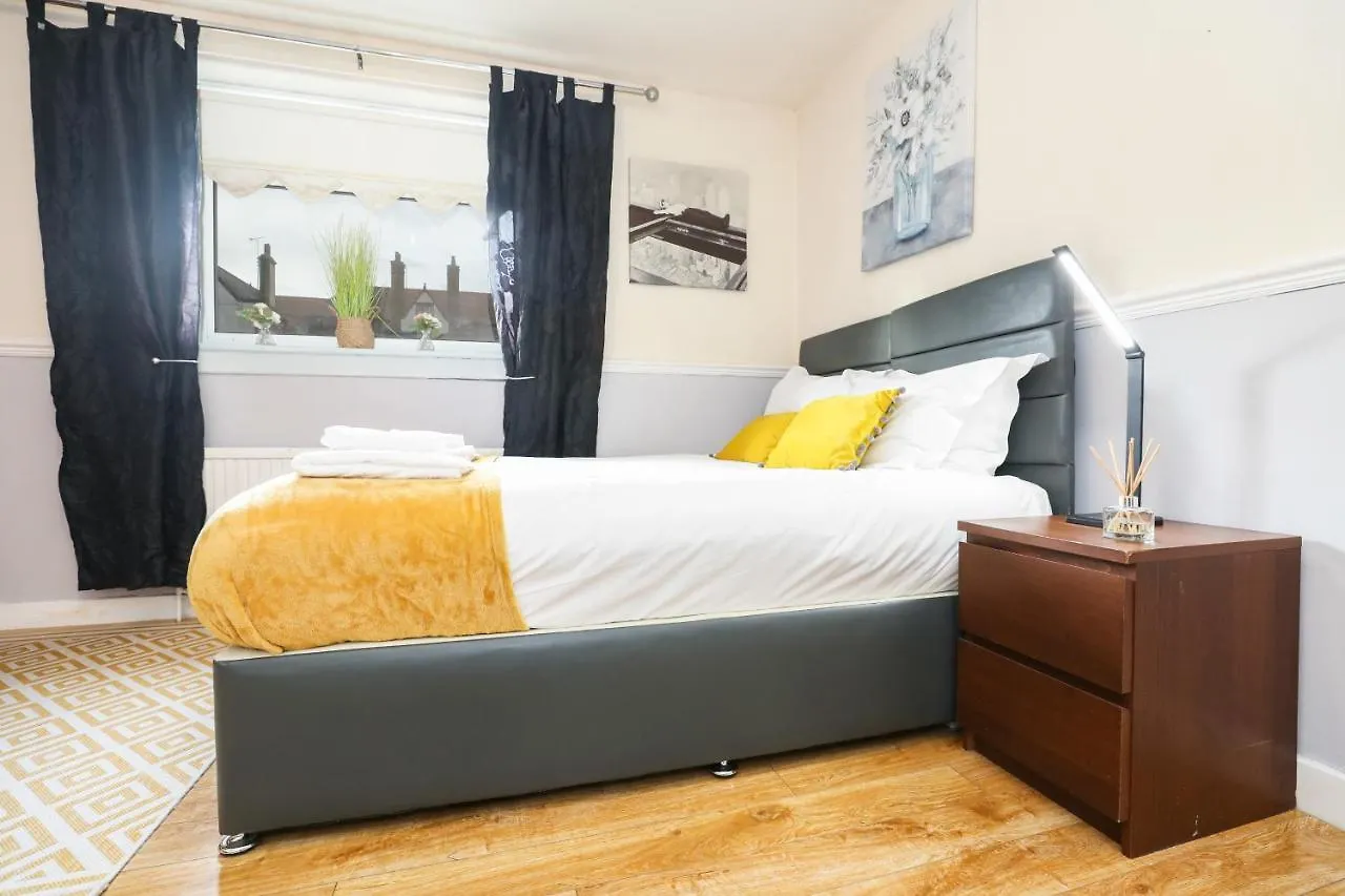 Beautiful 4 Bedroom Cottage - Ideal Location - Free Parking Εδιμβούργο Σπίτι διακοπών